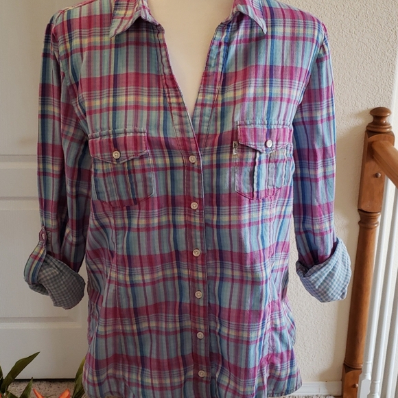 Levi's Blouse - Picture 2 of 7